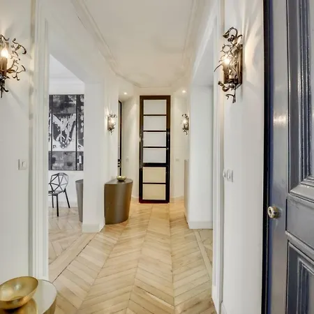 Apartment Rue De Luynes In *
